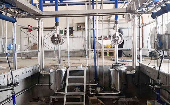 并列式奶山羊<a href=/ target=_blank class=infotextkey>擠奶機</a>